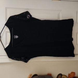 Torrid size 2 black tee with lace sleeves